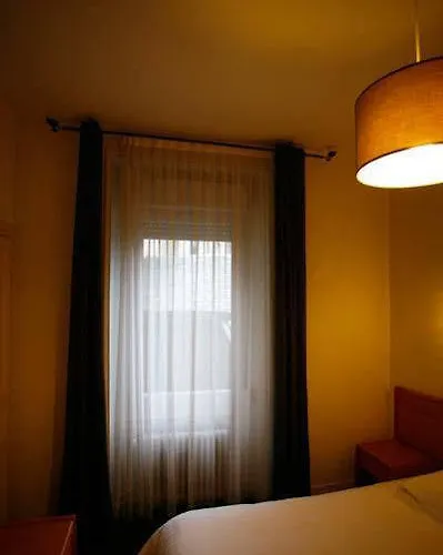 Ξενοδοχείο Royal 2*